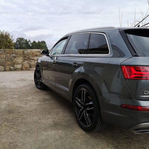 Audi Q7 4M 24