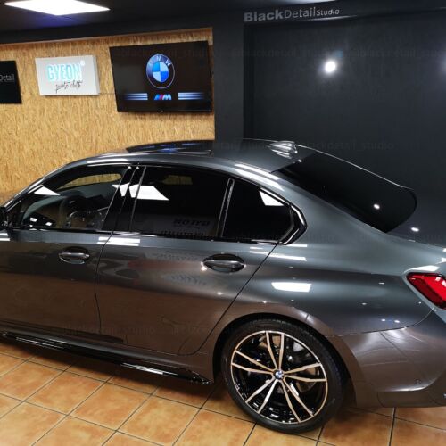 BMW 330i Performance 30