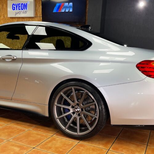 BMW M4 40